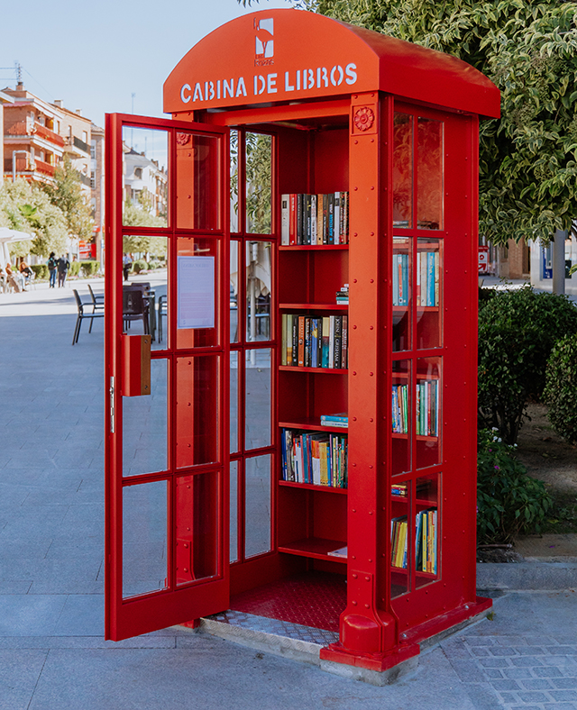 Nuevas cabinas de libros en Las rozas